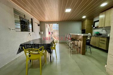 Casa &agrave; venda - 129m&sup2; - JARDIM BELVEDERE