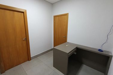 Sala Comercial para alugar - 276m&sup2; - ZONA I