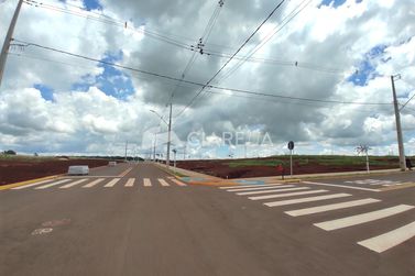 Terreno &agrave; venda - 360m&sup2; - VILA INDUSTRIAL