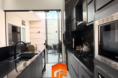 Casa &agrave; venda - 130m&sup2; - Jardim Interlagos