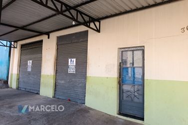 Sal&atilde;o Comercial &agrave; venda - 527m&sup2; - Zona I