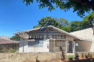 Terreno &agrave; venda - 225m&sup2; - Jardim Igua&ccedil;u