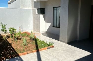 Casa &agrave; venda - 60m&sup2; - JARDIM THEREZA