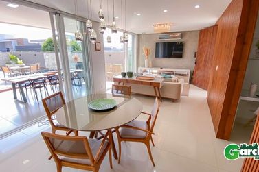 Casa &agrave; venda - ROYAL GARDEN