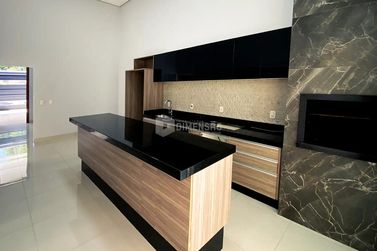 Casa &agrave; venda - 112m&sup2; - Jardim Santa Clara