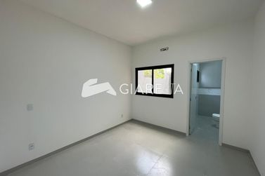 Casa &agrave; venda - 60m&sup2; - JARDIM COOPAGRO