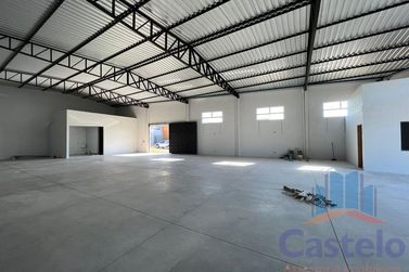 Sal&atilde;o Comercial &agrave; venda - 355m&sup2; - Zona V
