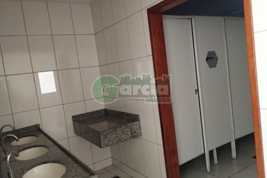 Sal&atilde;o Comercial para alugar - Zona I-A