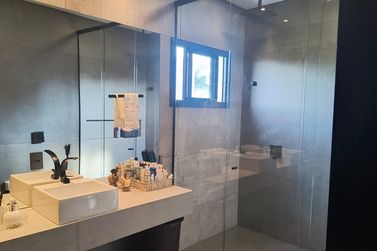 Casa para alugar - 200m&sup2; - Paysage Essenza Condom&iacute;nio