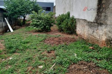 Terreno &agrave; venda - 150m&sup2; - Parque Residencial Belo Monte