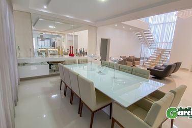 Casa &agrave; venda - 550m&sup2; - Residencial Ecoville