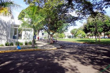 Terreno &agrave; venda - 65m&sup2; - Zona I