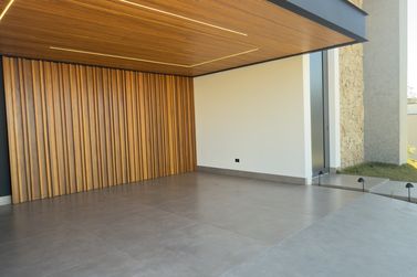 Casa &agrave; venda - 150m&sup2; - Paysage Unique Condom&iacute;nio