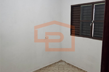 Ch&aacute;cara &agrave; venda - 21000m&sup2; - Zona Rural