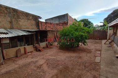 Casa &agrave; venda - 59m&sup2; - ZONA ARMAZEM