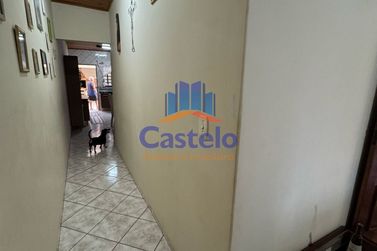 Casa &agrave; venda - 101m&sup2; - JARDIM LOS ANGELES