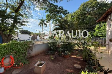 Terreno &agrave; venda - 107m&sup2; - Zona I