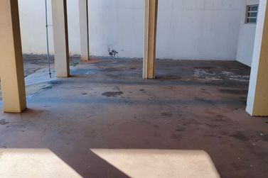 Apartamento para alugar - 33m&sup2; - ZONA III