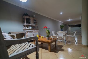 Sobrado &agrave; venda - 316m&sup2; - Zona II