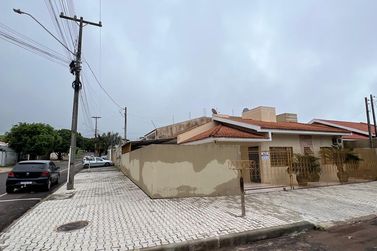 Casa para alugar - 100m&sup2; - Jardim Vitoria Regia