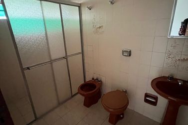 Casa para alugar - 100m&sup2; - Zona I