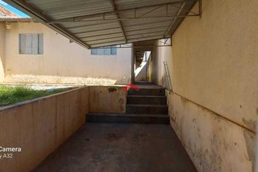 Casa &agrave; venda - 70m&sup2; - Conjunto Residencial Ouro Branco