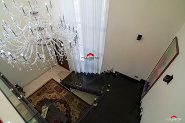 Sobrado &agrave; venda - 600m&sup2; - Zona II