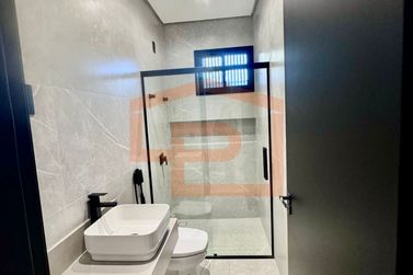 Casa &agrave; venda - 147m&sup2; - Parque Alphaville