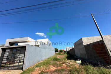Terreno &agrave; venda - 180m&sup2; - Jardim San Martim