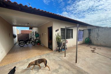 Casa &agrave; venda - 177m&sup2; - JARDIM PETROPOLIS