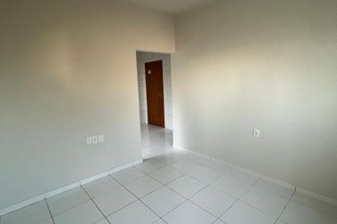 Casa para alugar - 80m&sup2; - Jardim Imperial I