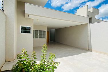 Casa &agrave; venda - 128m&sup2; - Jardim Colibri
