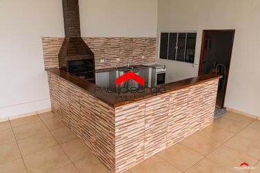 Ch&aacute;cara &agrave; venda - 260m&sup2; - Estrada Amarela