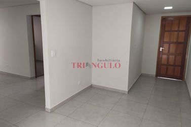 Casa para alugar - 107m&sup2; - CONJUNTO RESIDENCIAL OURO PRETO