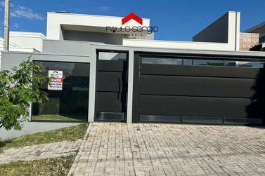 Casa &agrave; venda - 110m&sup2; - Jardim Cima