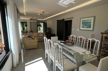 Casa &agrave; venda - 307m&sup2; - Zona I-a