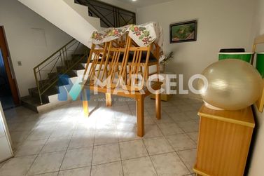 Sobrado para alugar - Zona II