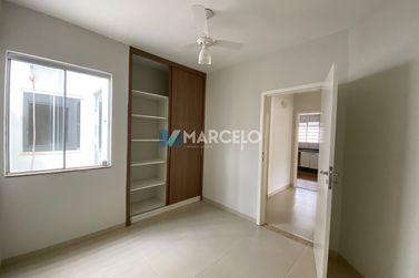 Casa &agrave; venda - 131m&sup2; - Jardim Primavera