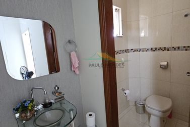 Sobrado &agrave; venda - 292m&sup2; - Zona 3