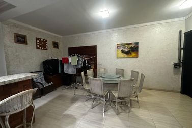 Casa &agrave; venda - 212m&sup2; - Jardim Vila Rica