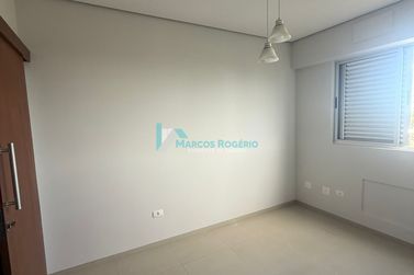 Apartamento &agrave; venda - 100m&sup2; - Zona I