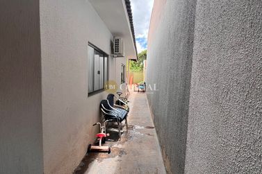 Casa &agrave; venda - 141m&sup2; - Parque Residencial Interlagos