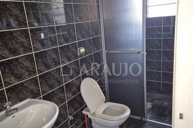 Casa para alugar - 220m&sup2; - Zona I