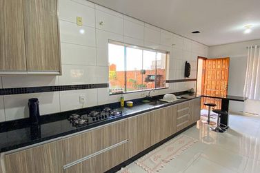Casa &agrave; venda - 224m&sup2; - Parque do Lago