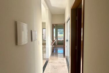 Casa &agrave; venda - 132m&sup2; - Jardim Azal&eacute;ia
