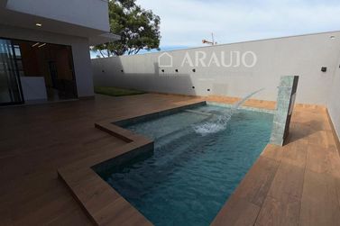 Casa para alugar - 195m&sup2; - Parque Residencial Interlagos II