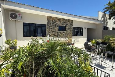 Casa &agrave; venda - 213m&sup2; - Jardim Primavera