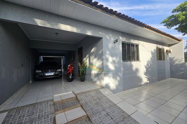 Casa &agrave; venda - 142m&sup2; - CONJUNTO RESIDENCIAL GUARANI