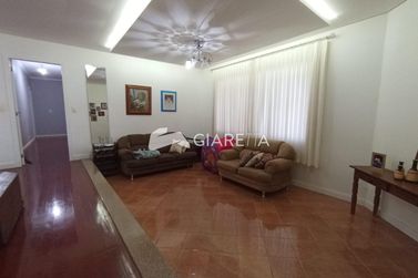 Casa &agrave; venda - 270m&sup2; - JARDIM GISELA