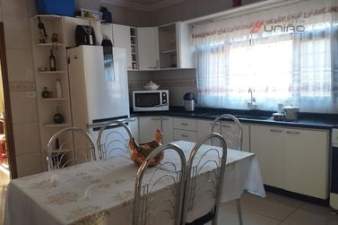 Casa &agrave; venda - 183m&sup2; - Jardim Tropical